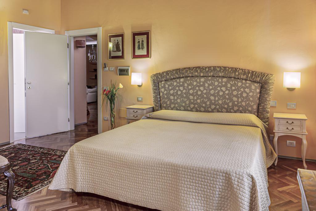 Hotel Villa Volpi Lukka Zewnętrze zdjęcie