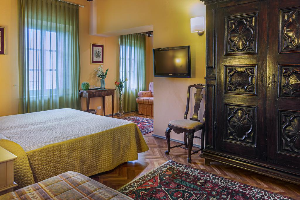 Hotel Villa Volpi Lukka Zewnętrze zdjęcie